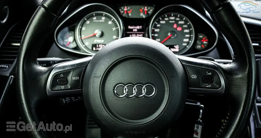 AUDI R8 Coupé 4.2 FSI quattro R tronic