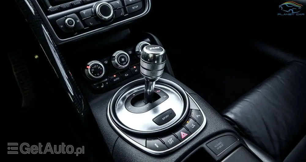 AUDI R8 Coupé 4.2 FSI quattro R tronic