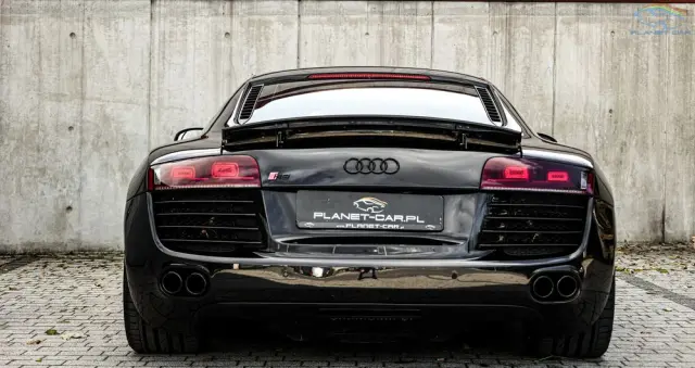 AUDI R8 Coupé 4.2 FSI quattro R tronic