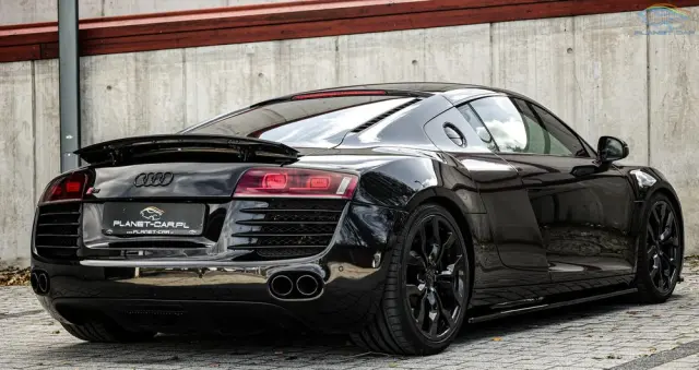 AUDI R8 Coupé 4.2 FSI quattro R tronic
