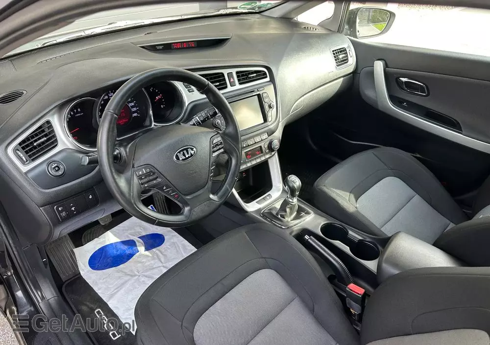 KIA Ceed Cee'd 1.6 GDI XL