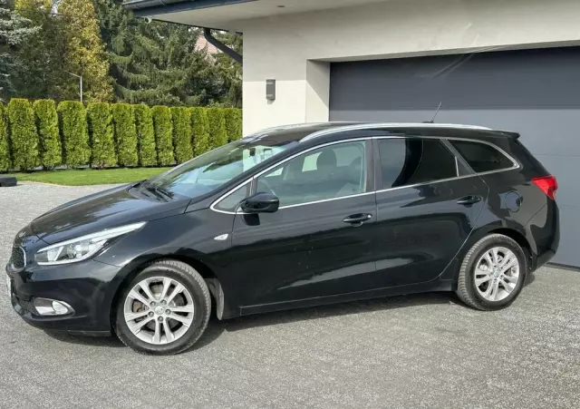 KIA Ceed Cee'd 1.6 GDI XL