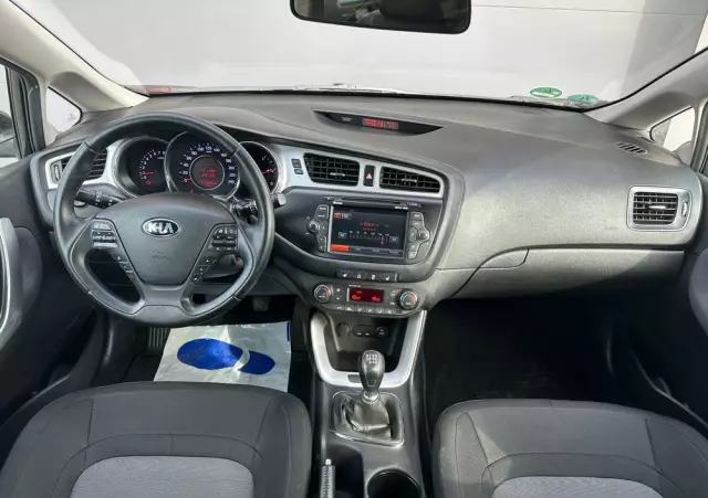 KIA Ceed Cee'd 1.6 GDI XL