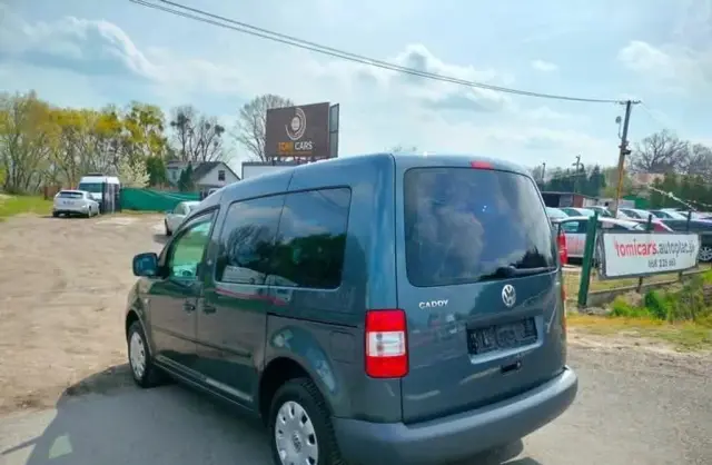 VOLKSWAGEN Caddy 