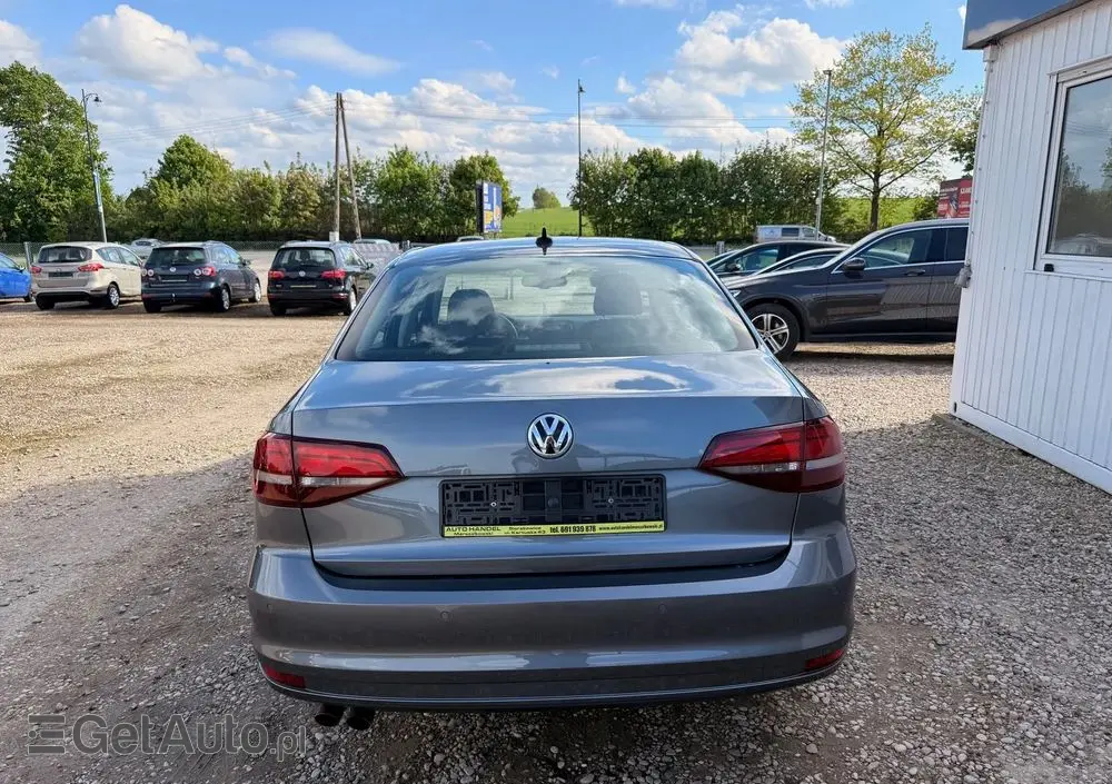 VOLKSWAGEN Jetta 2.0 TDI DPF BMT Comfortline