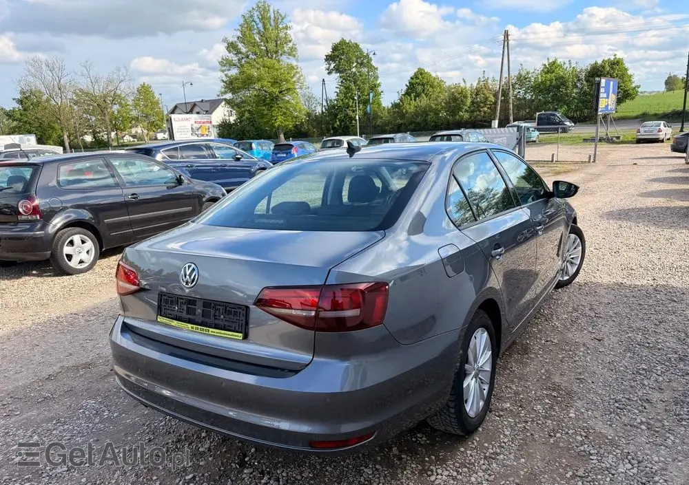 VOLKSWAGEN Jetta 2.0 TDI DPF BMT Comfortline