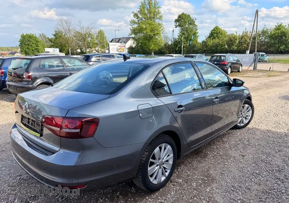 VOLKSWAGEN Jetta 2.0 TDI DPF BMT Comfortline