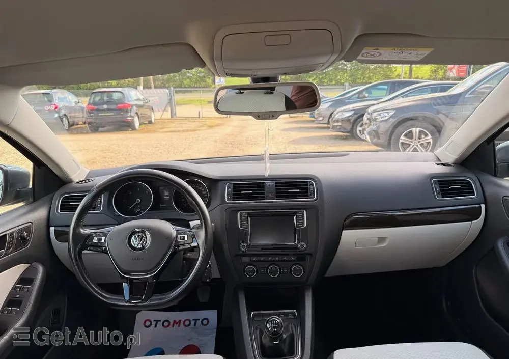 VOLKSWAGEN Jetta 2.0 TDI DPF BMT Comfortline
