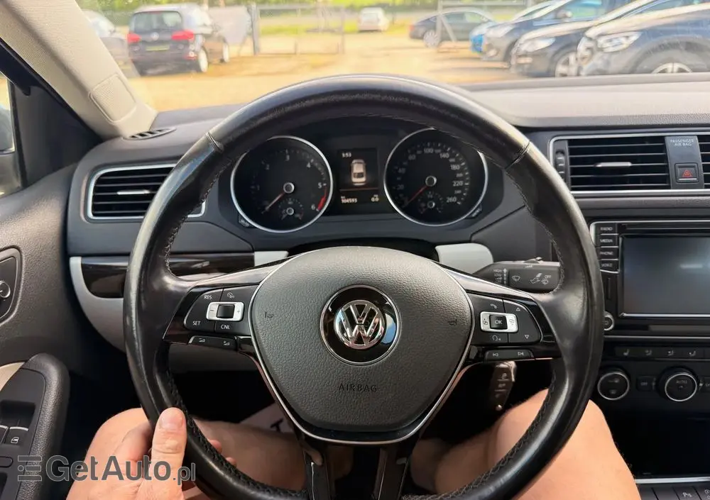 VOLKSWAGEN Jetta 2.0 TDI DPF BMT Comfortline