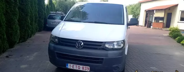 VOLKSWAGEN Transporter 