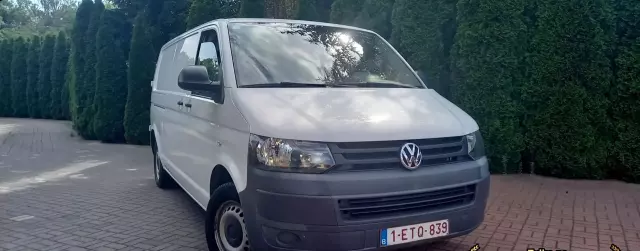 VOLKSWAGEN Transporter 