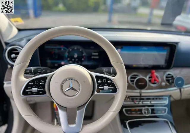 MERCEDES-BENZ Klasa E 