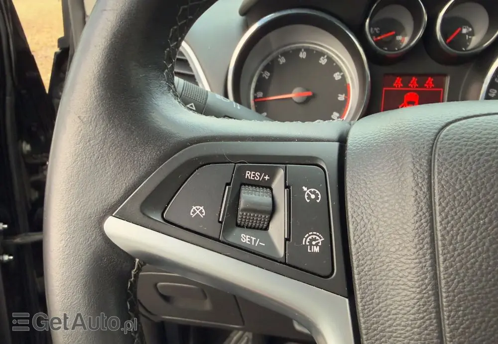 OPEL Mokka 1.4 Turbo Automatik Color Innovation