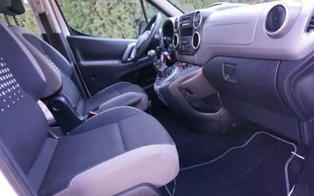 CITROËN Berlingo Multispace BlueHDi 100 FEEL