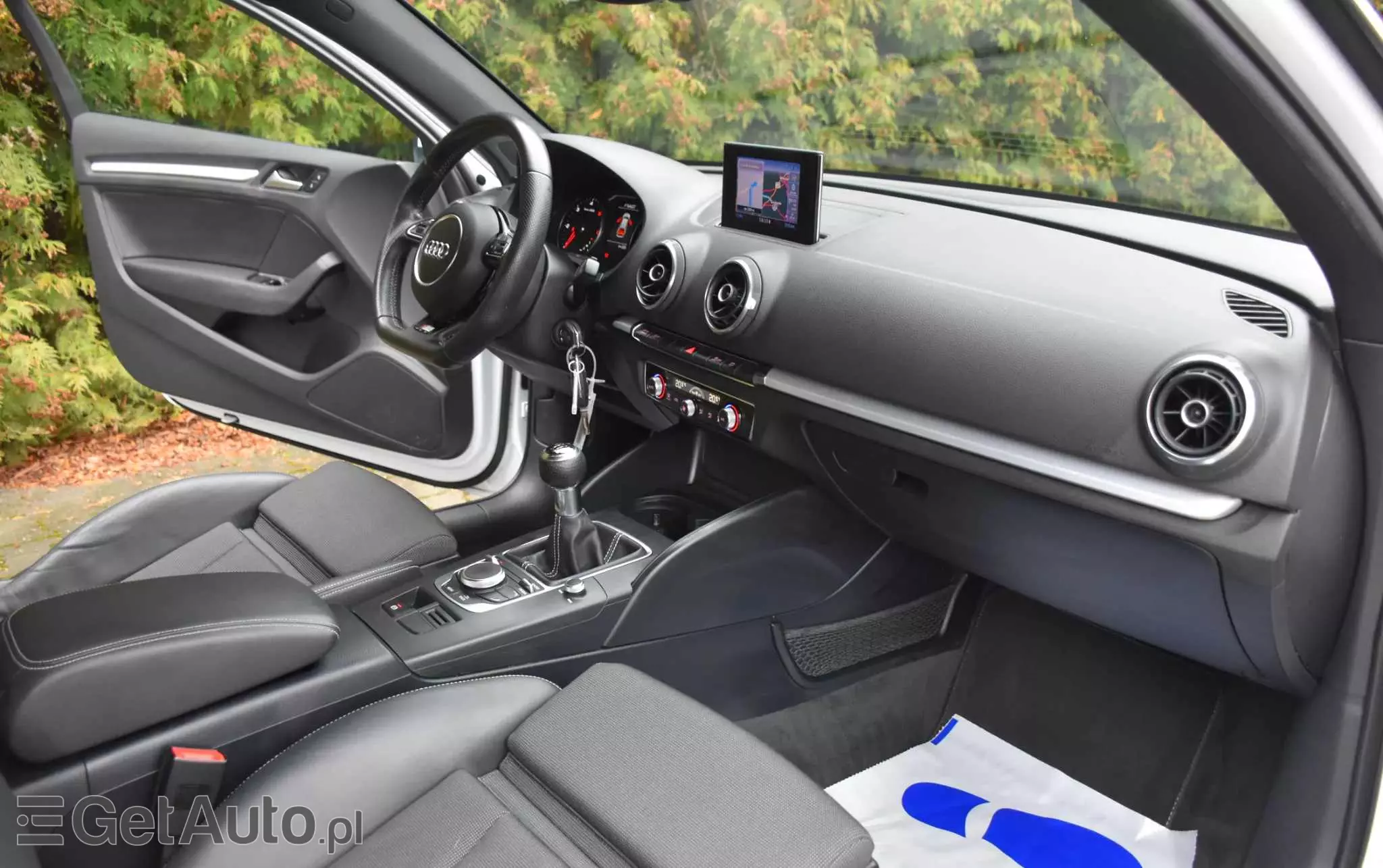 AUDI A3 1.6 TDI Sportback S line Sportpaket