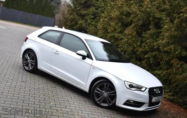 AUDI A3 1.6 TDI Sportback S line Sportpaket