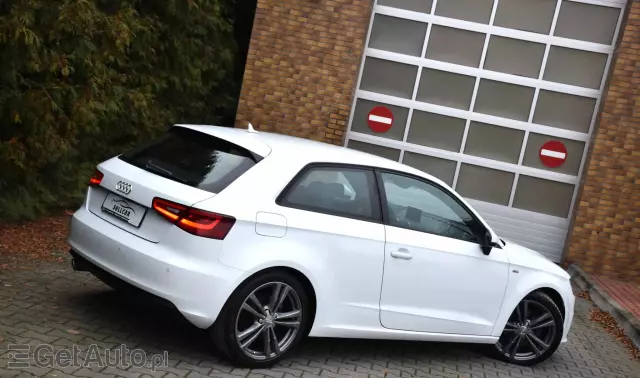 AUDI A3 1.6 TDI Sportback S line Sportpaket