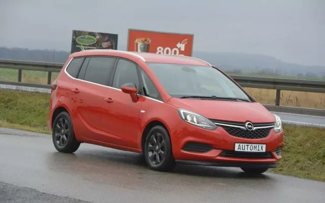 OPEL Zafira 1.4 Turbo Automatik Business Innovation