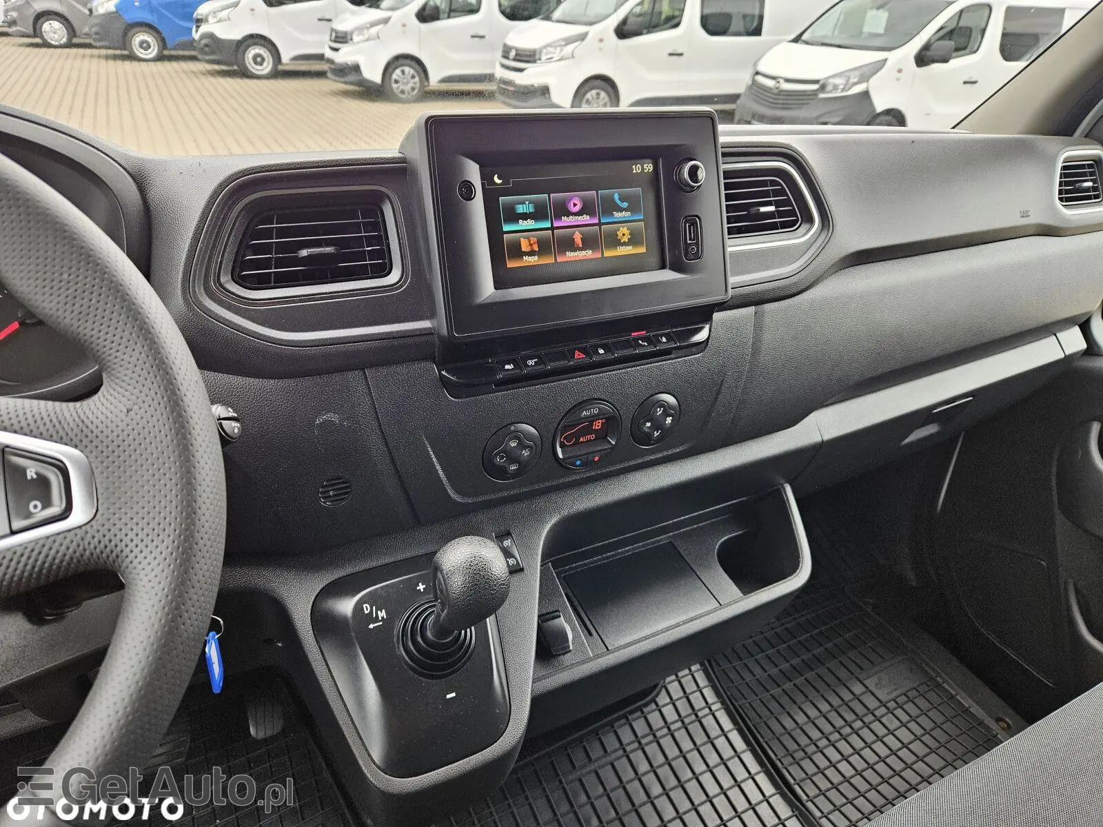 RENAULT Master L2H2 Business CVT