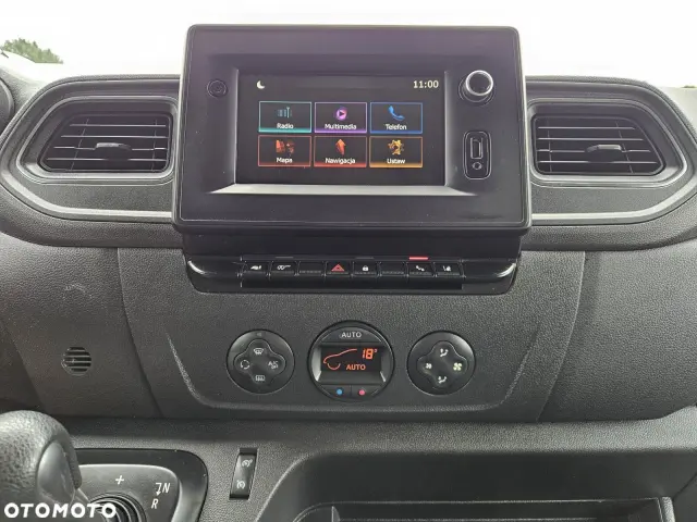 RENAULT Master L2H2 Business CVT