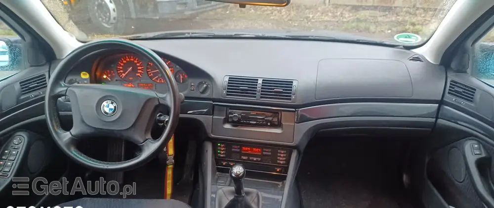 BMW Seria 5 520i