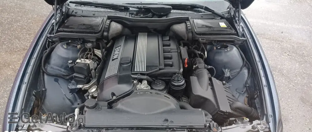 BMW Seria 5 520i