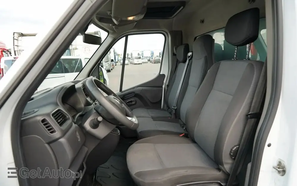 RENAULT MASTER / DOSTAWCZY / FIRANKA / MANUAL / DMC: 3500KG / 2022 