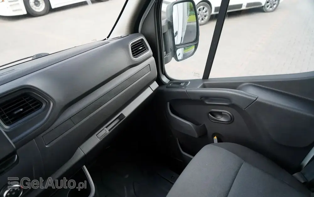 RENAULT MASTER / DOSTAWCZY / FIRANKA / MANUAL / DMC: 3500KG / 2022 