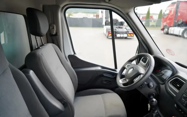 RENAULT MASTER / DOSTAWCZY / FIRANKA / MANUAL / DMC: 3500KG / 2022 