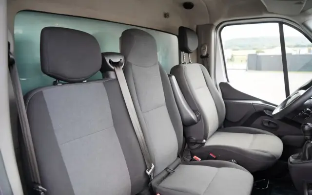 RENAULT MASTER / DOSTAWCZY / FIRANKA / MANUAL / DMC: 3500KG / 2022 