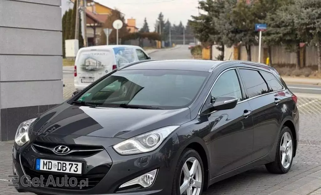 HYUNDAI I40 