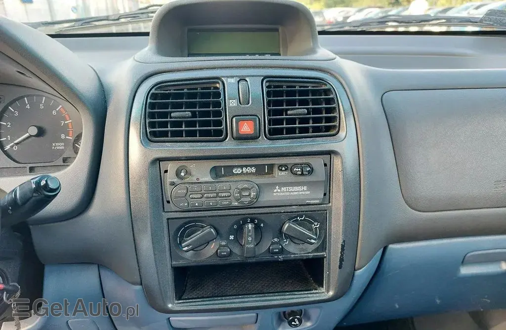 MITSUBISHI Space Star 