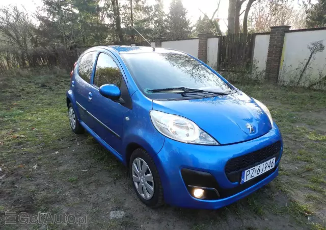 PEUGEOT 107 