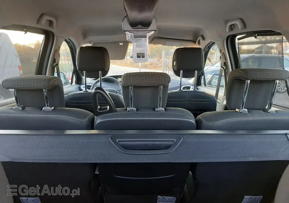 RENAULT Scenic 1.4 16V TCE Expression