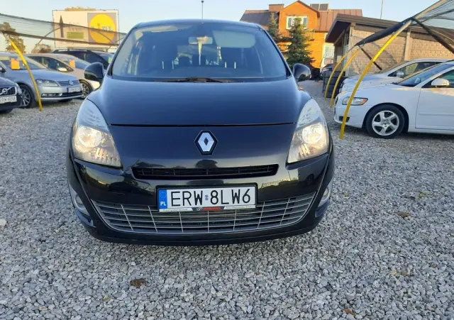 RENAULT Scenic 1.4 16V TCE Expression