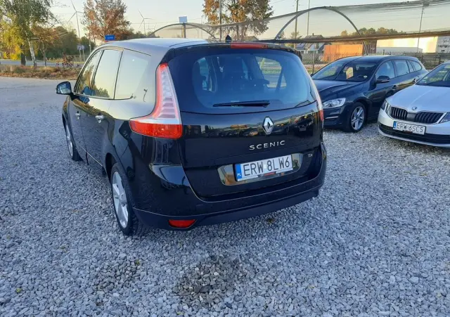 RENAULT Scenic 1.4 16V TCE Expression