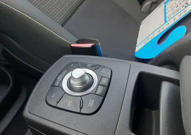 RENAULT Scenic 1.4 16V TCE Expression