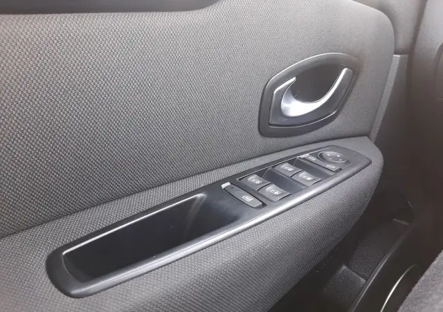 RENAULT Scenic 1.4 16V TCE Expression