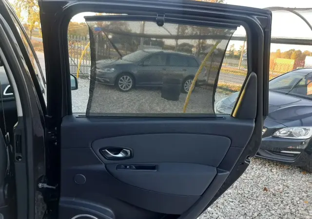 RENAULT Scenic 1.4 16V TCE Expression