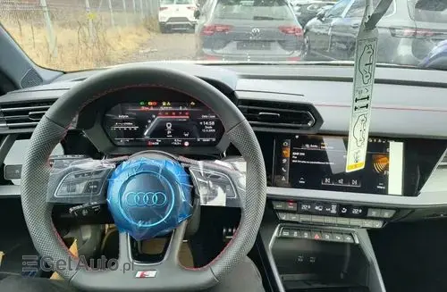 AUDI S3 