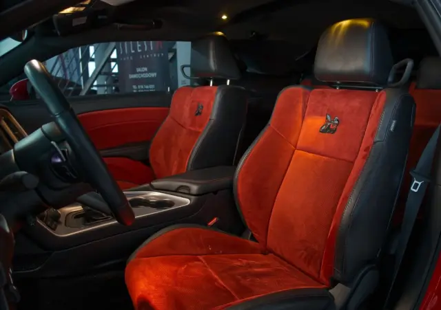 DODGE Challenger 6.4 Scat Pack Widebody