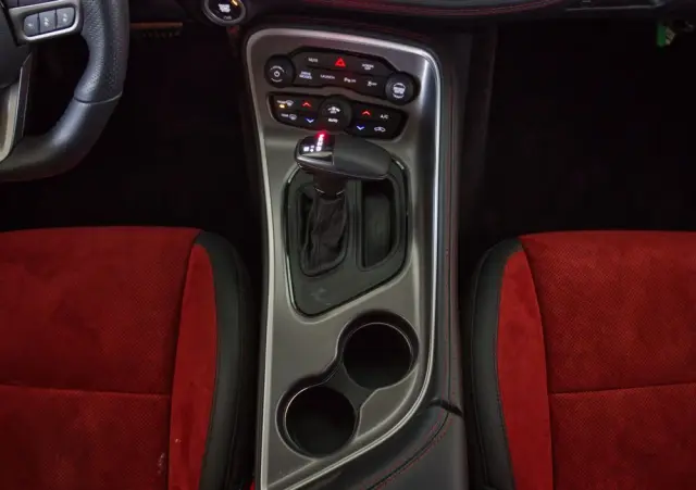 DODGE Challenger 6.4 Scat Pack Widebody