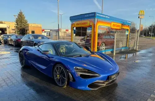 MCLAREN 720S 