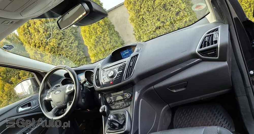 FORD Kuga 2.0 TDCi 4x4 Individual