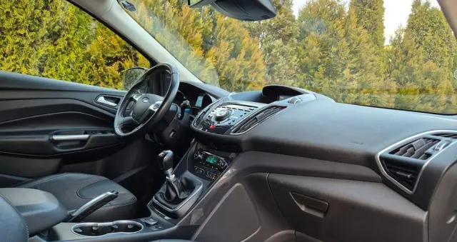 FORD Kuga 2.0 TDCi 4x4 Individual