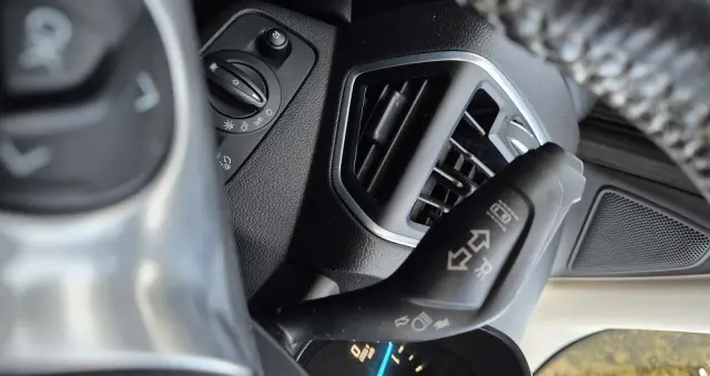 FORD Kuga 2.0 TDCi 4x4 Individual