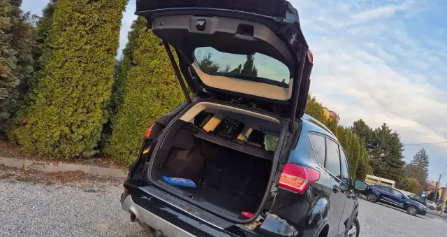 FORD Kuga 2.0 TDCi 4x4 Individual