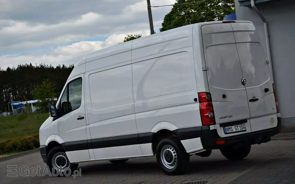 VOLKSWAGEN Crafter 
