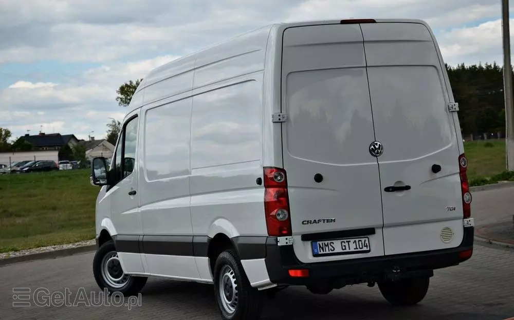 VOLKSWAGEN Crafter 