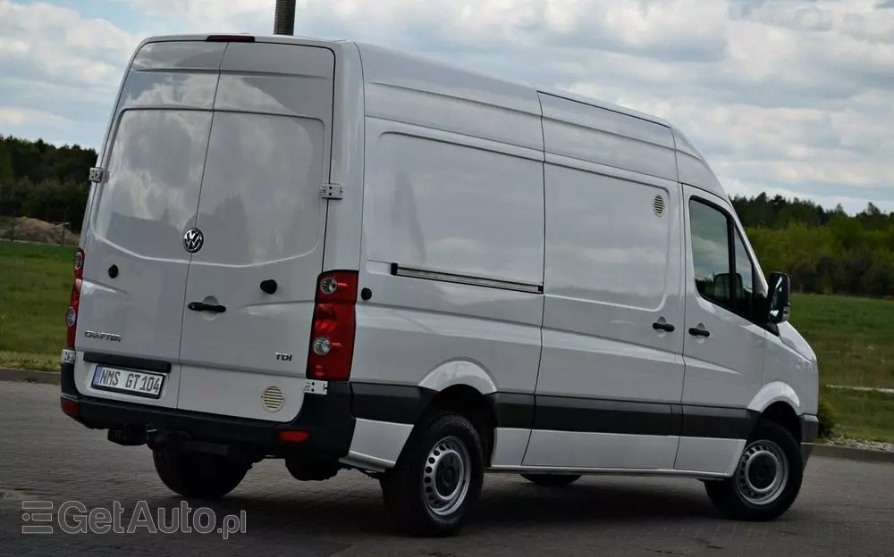 VOLKSWAGEN Crafter 